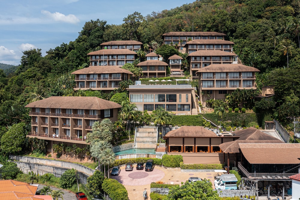 Karon Phunaka Resort photo1