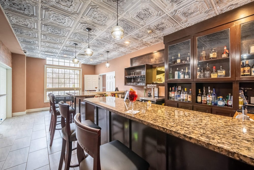 Bellissimo Hotel, Trademark by Wyndham Near Foxwoods Casino 38/53