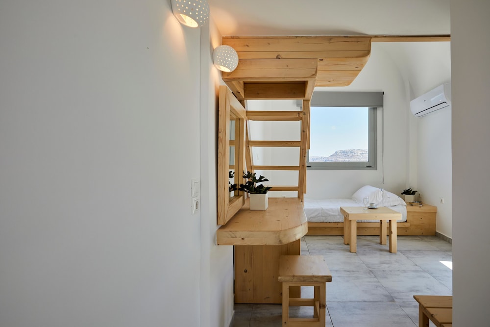 Santorini View Hotel 24/50