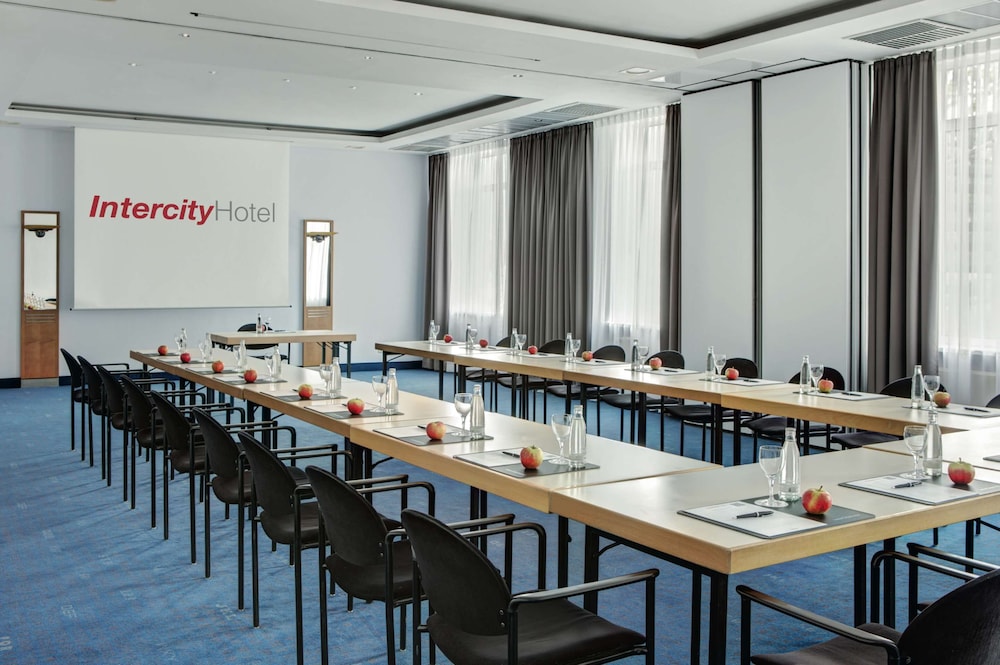INTERCITYHOTEL ROSTOCK 24/30