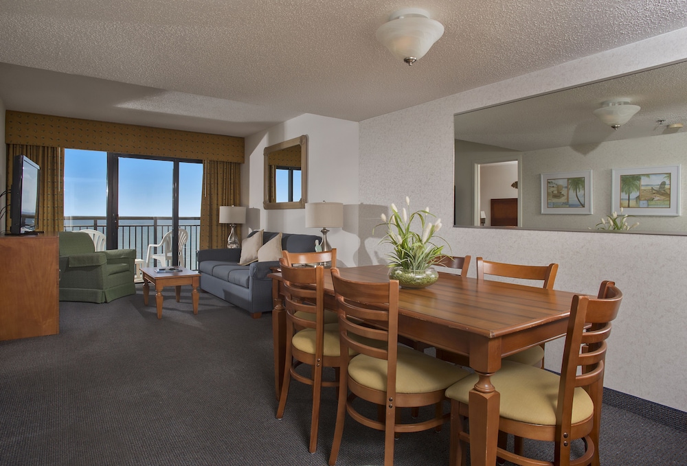 Beach Cove Resort 62/75