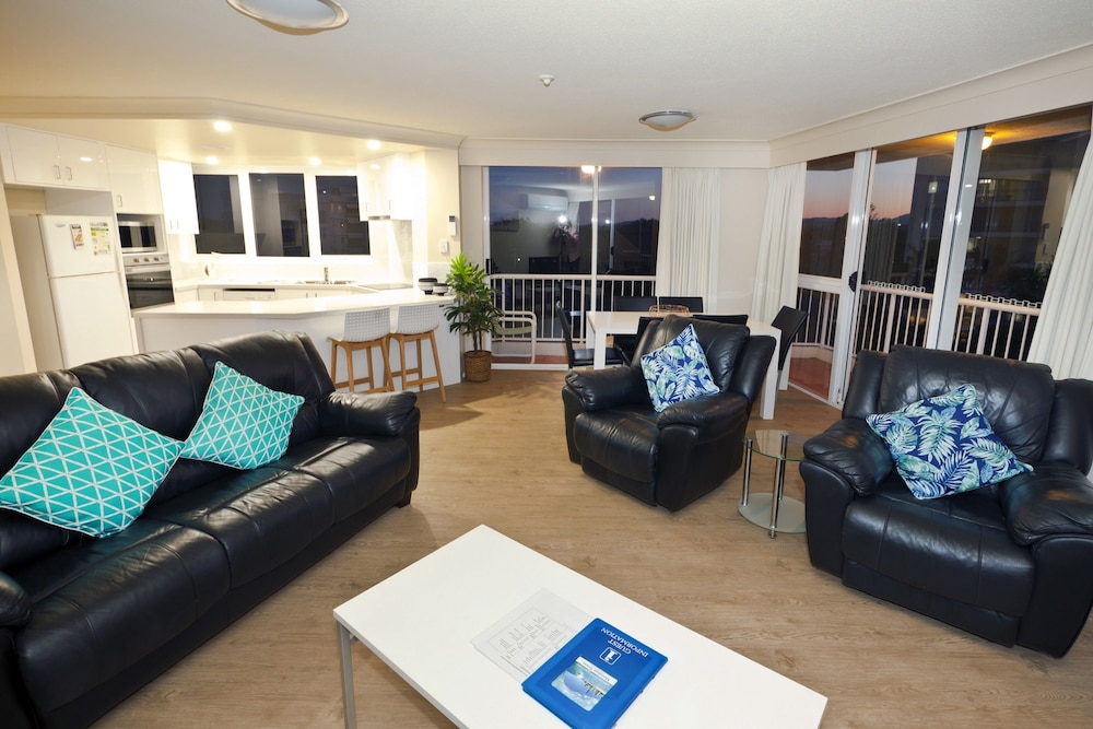 Meridian Tower Apartments 32/50