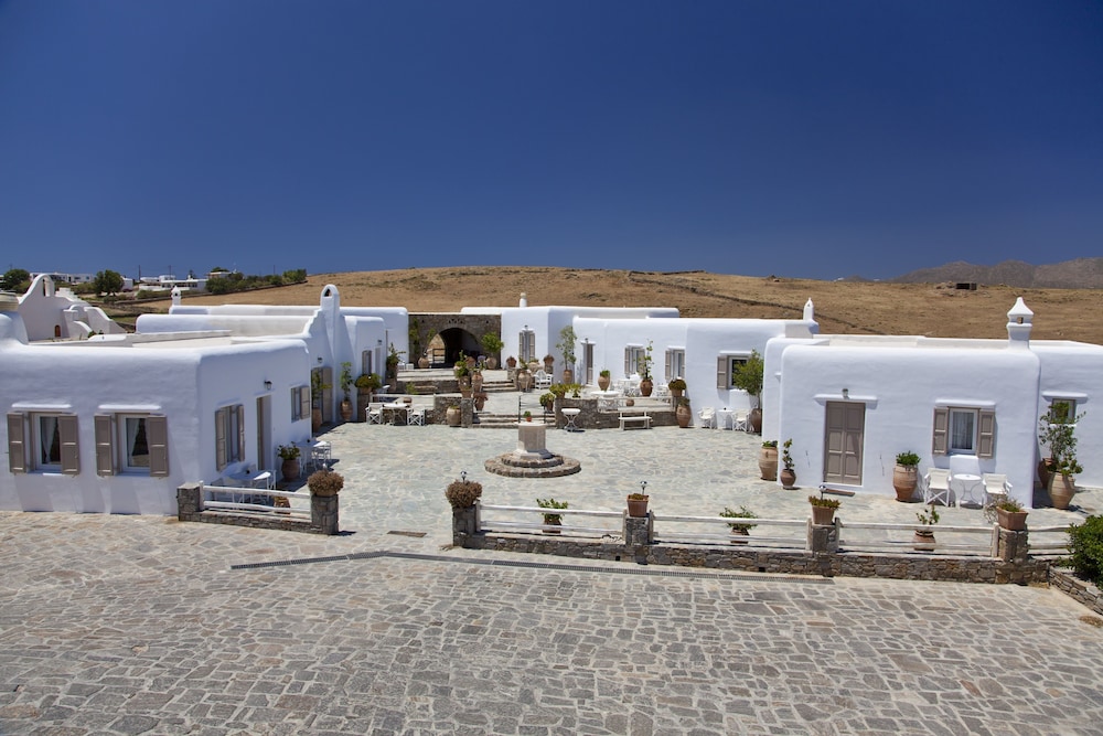 Elenis Village Suites 30/46