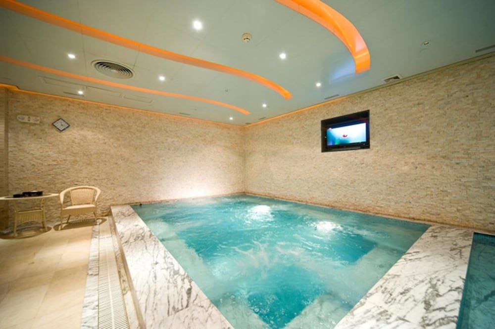 Hotel Fortuna Foshan 9/23