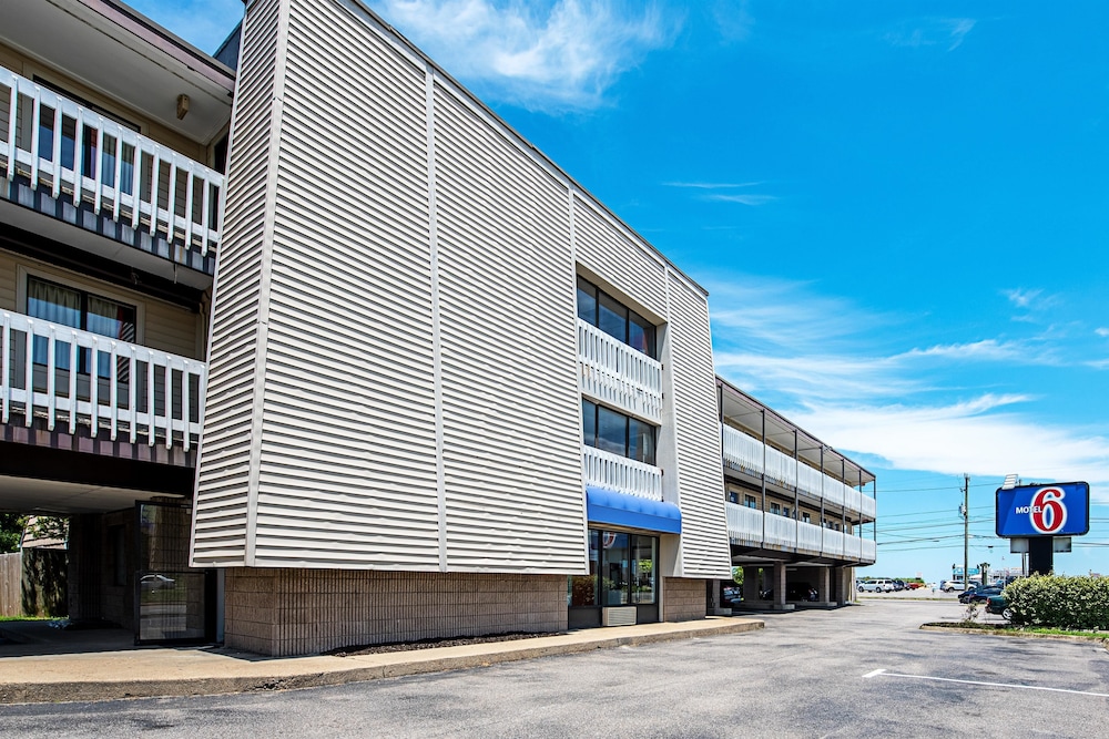 Budget Inn Norfolk Va 27/42
