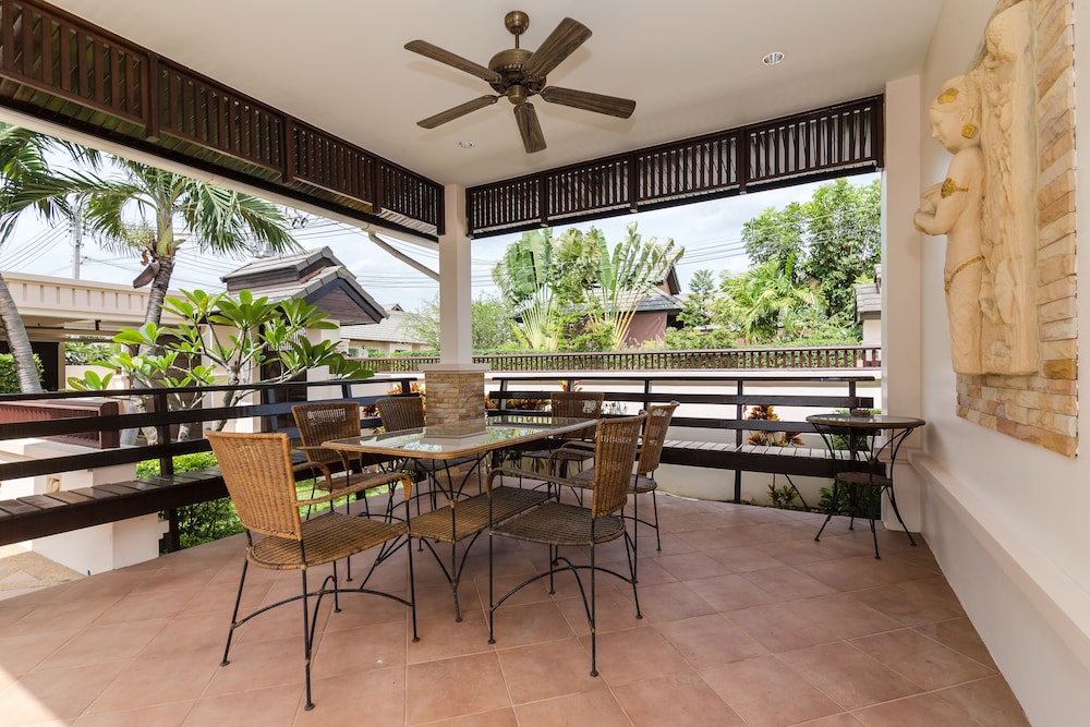 4 Bedroom Private Bali Style Villa Hh1 29/45
