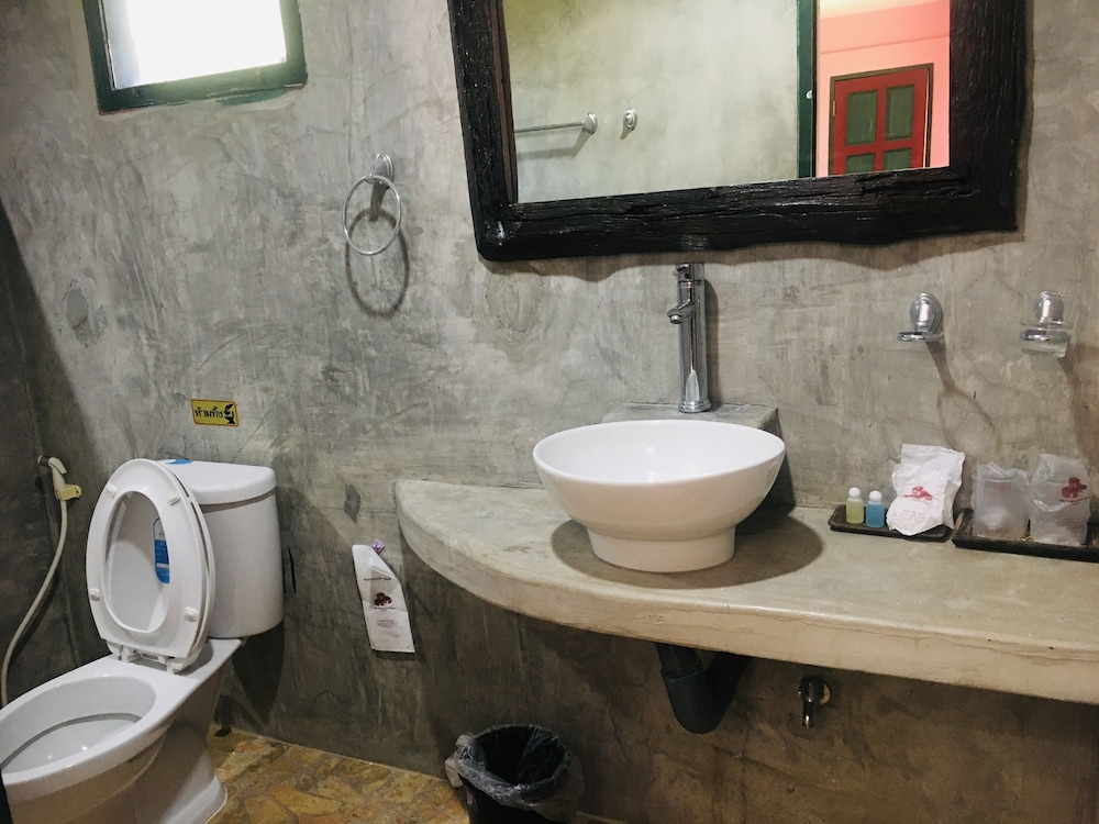 The Natural Yurt Resort At Khao Kho 47/50
