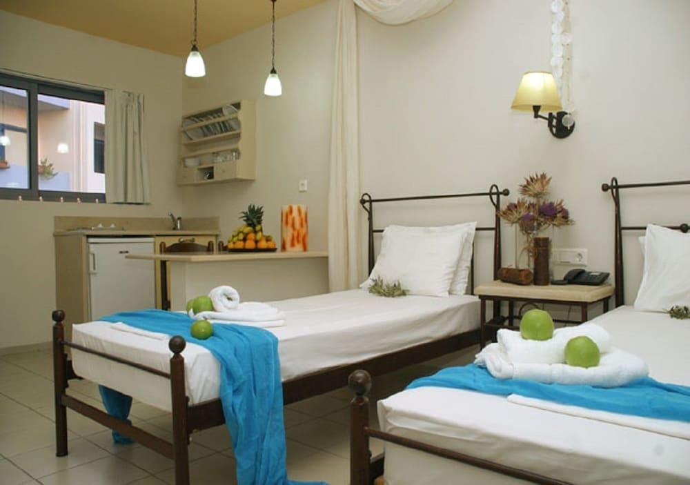 Economy, Studio, Twin Beds, Ground Floor