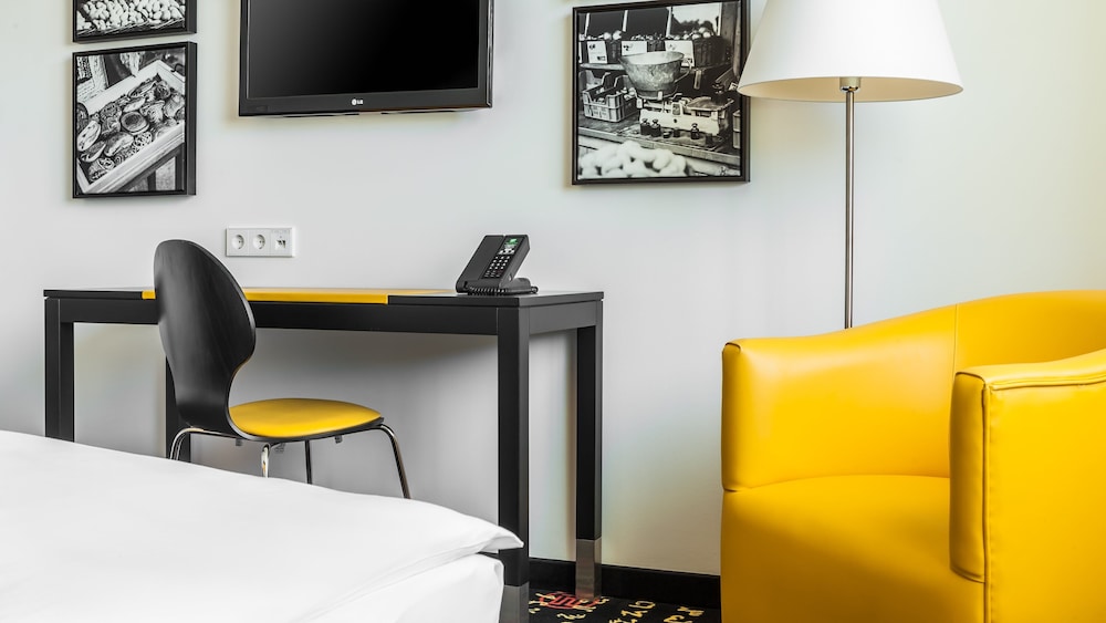 Holiday Inn Munich - Westpark 29/83