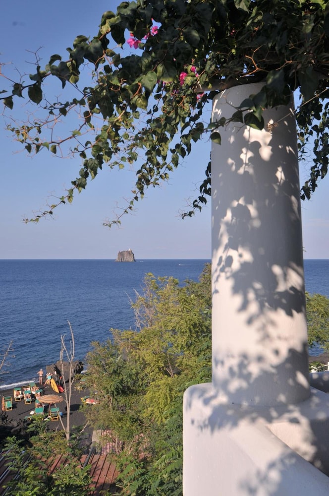 Villaggio Stromboli 36/50