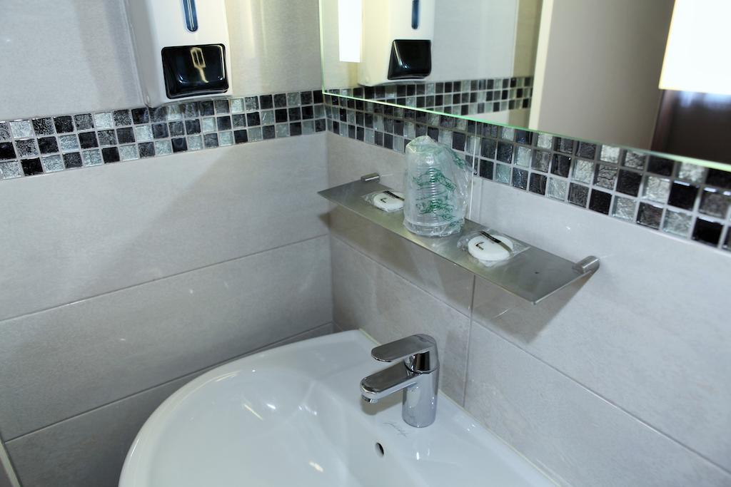 Hotel Montpensier Paris 23/23