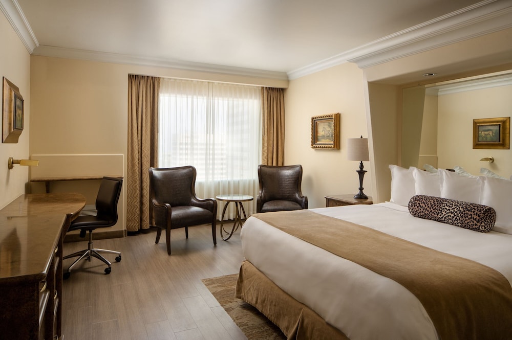 1 Bedroom, Tower, Suite