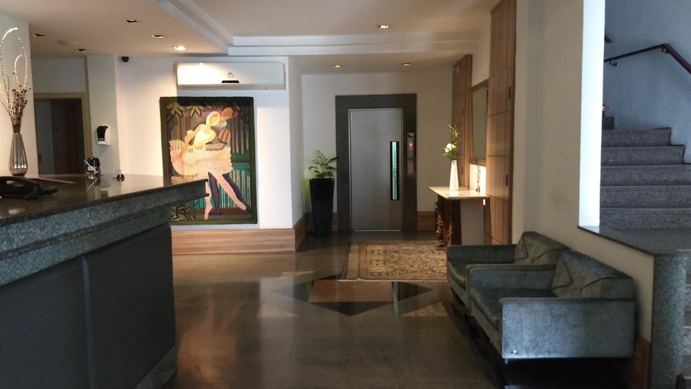 Castel Plaza Hotel 43/61