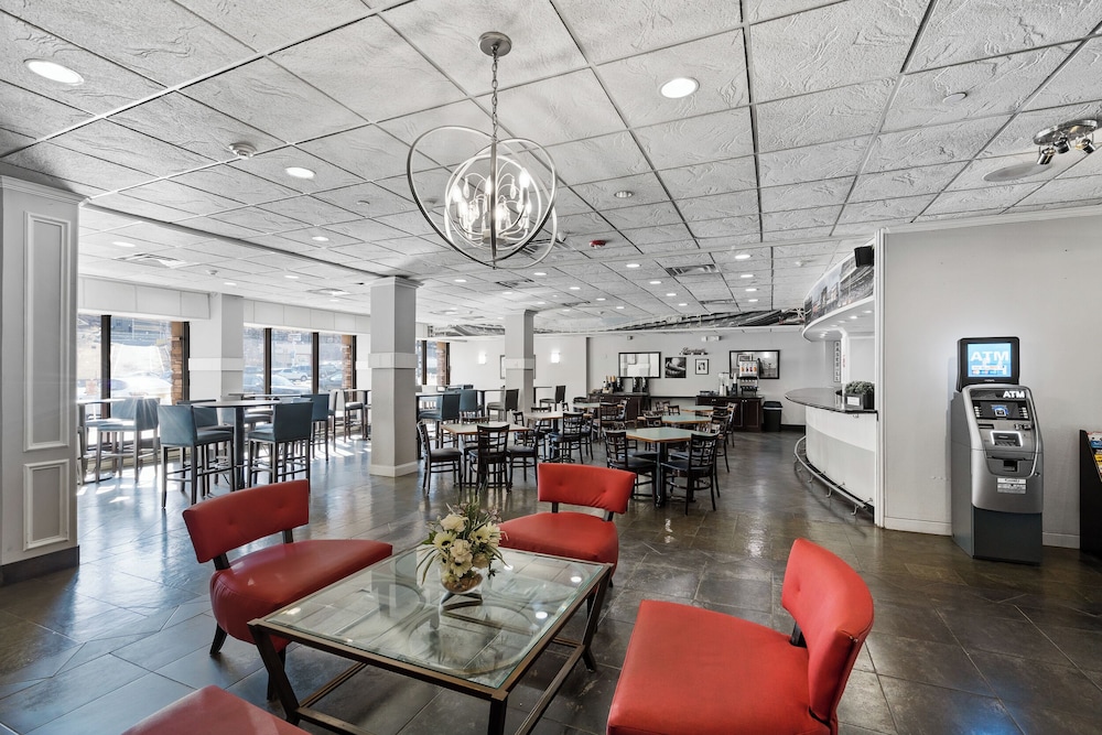 Executive Inn - Fort Lee 28/44