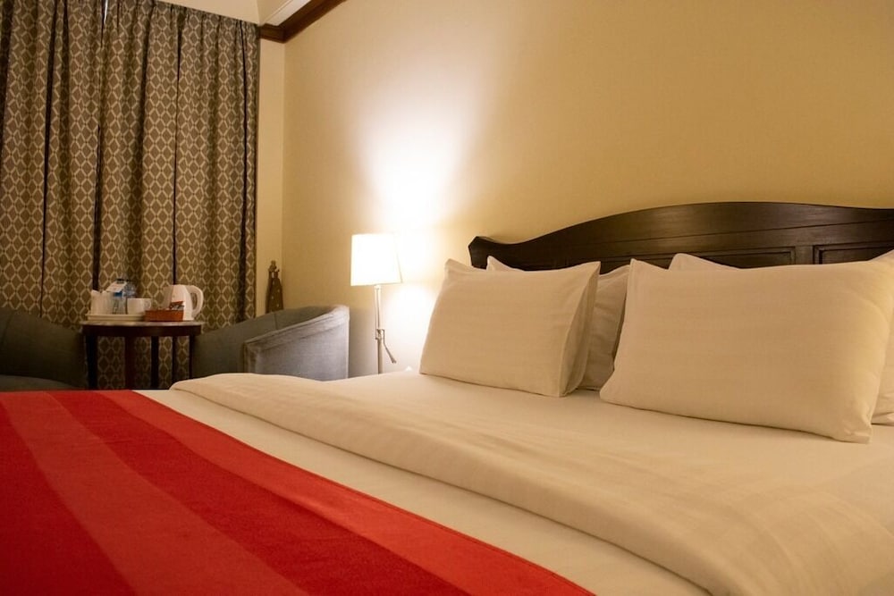 Hotel Margala Islamabad 19/50