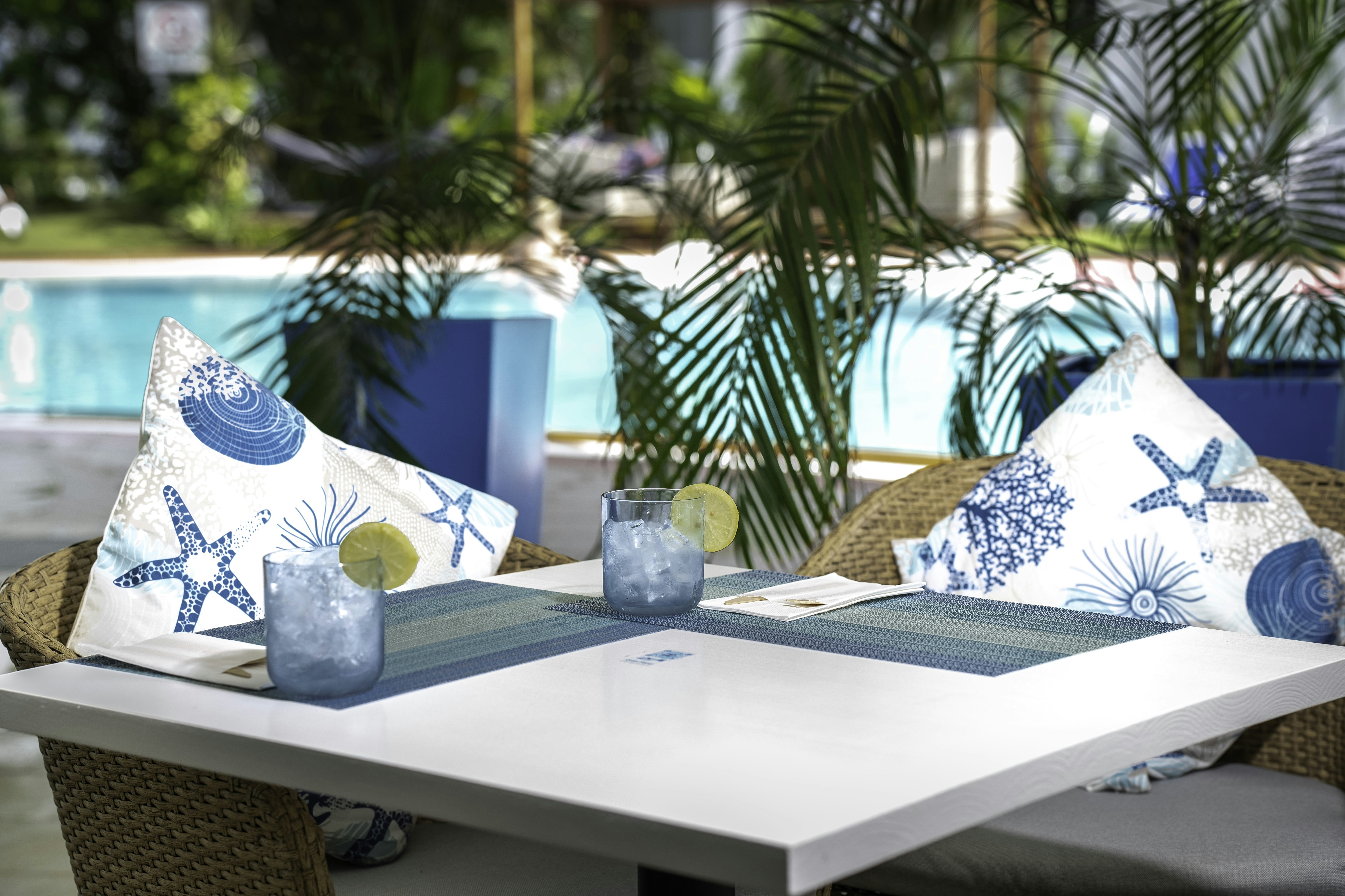 Hilton Cairns Hotel 63/85