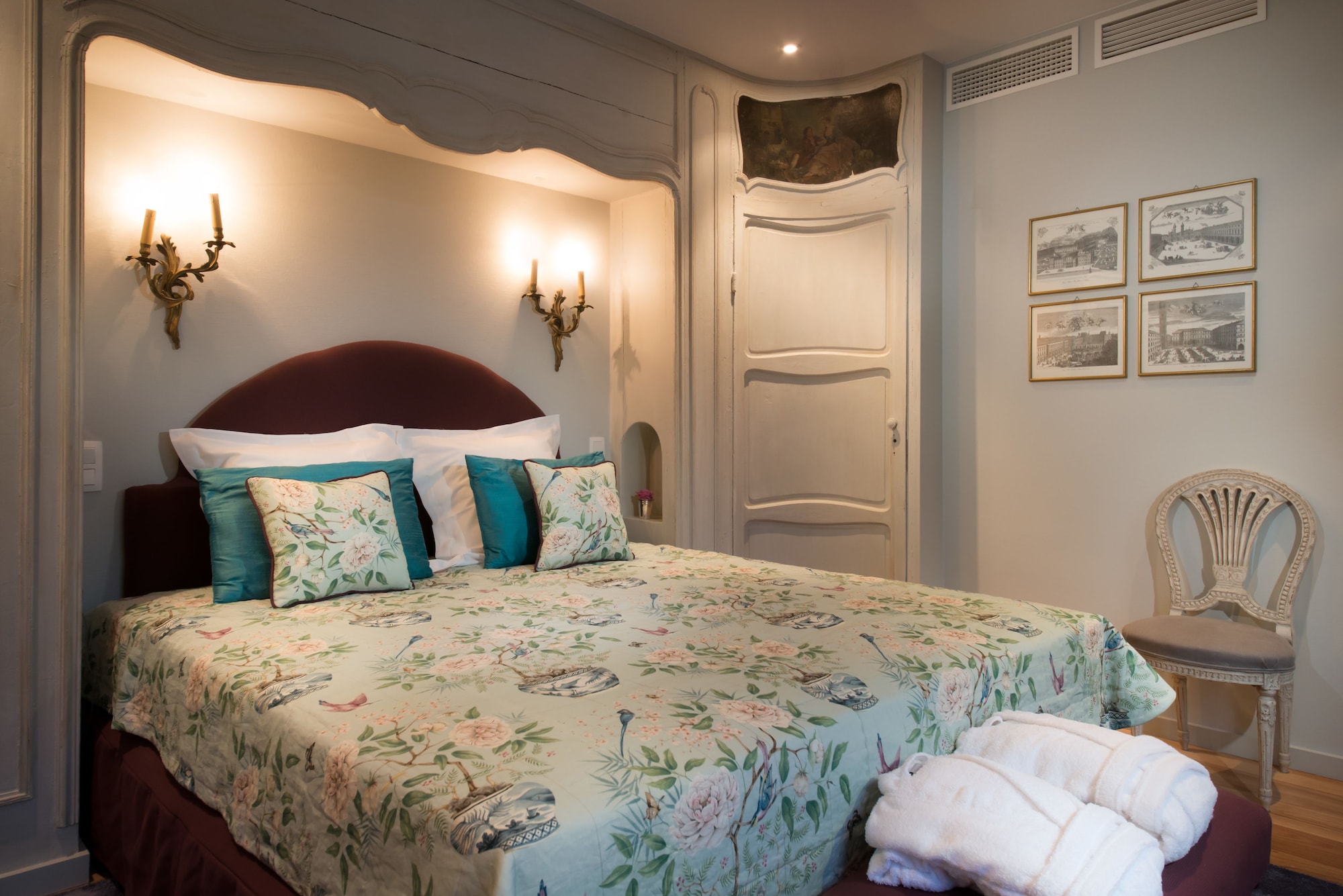 LUXURY, SUITE, CANAL VIEW
