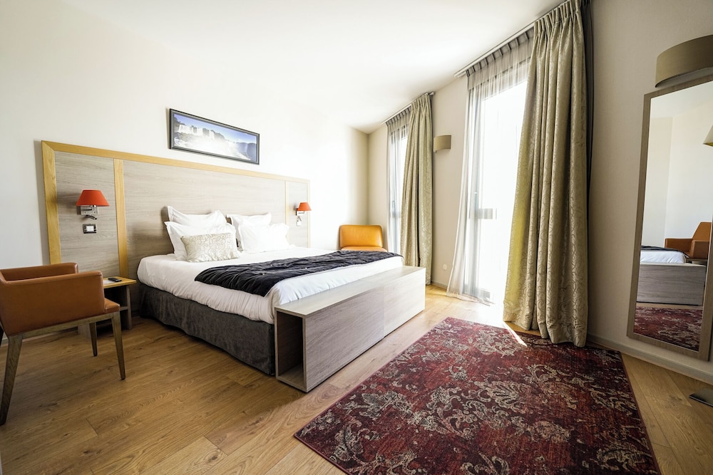 Hôtel Vatel 3/66
