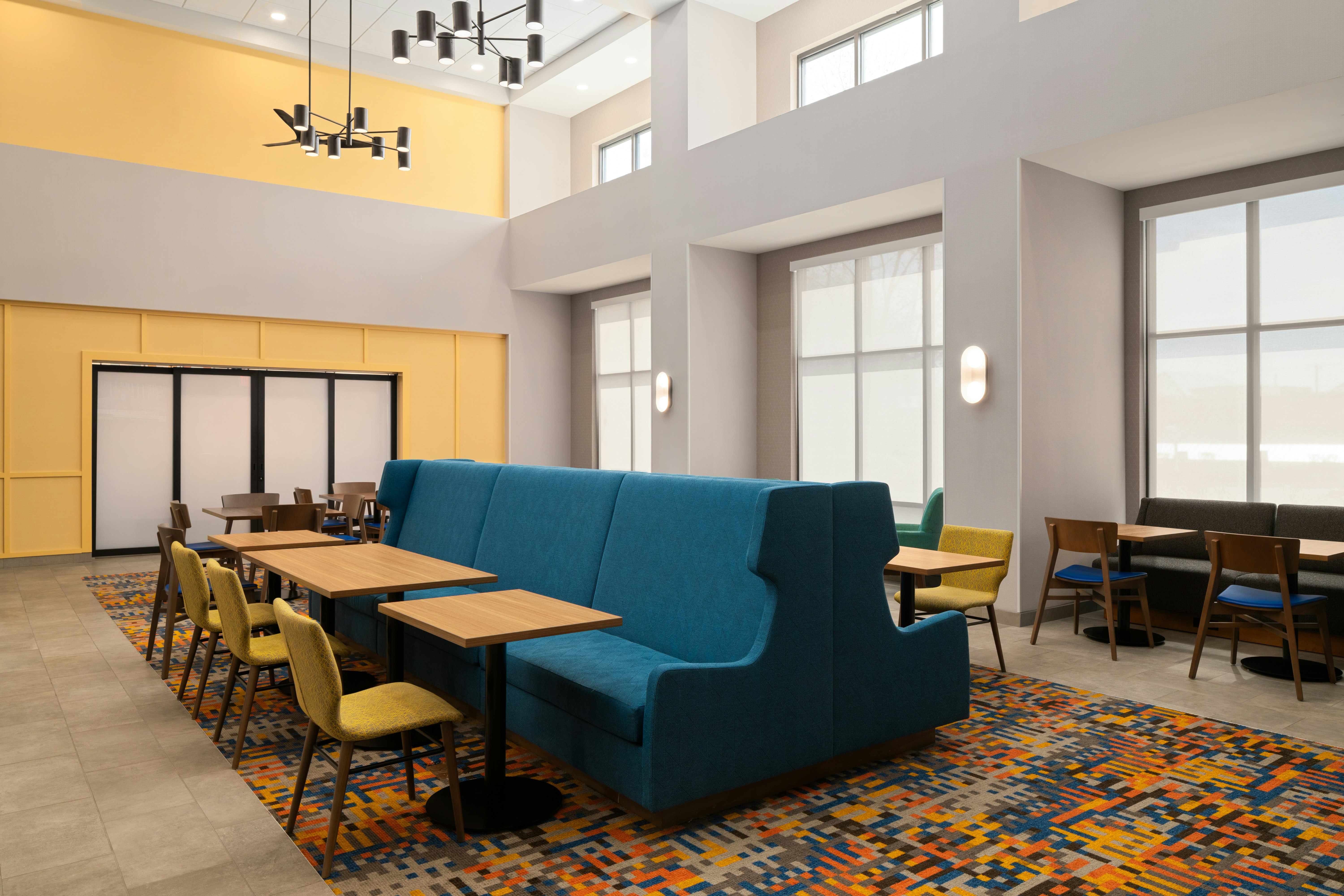 Hampton Inn & Suites Chadds Ford 33/60