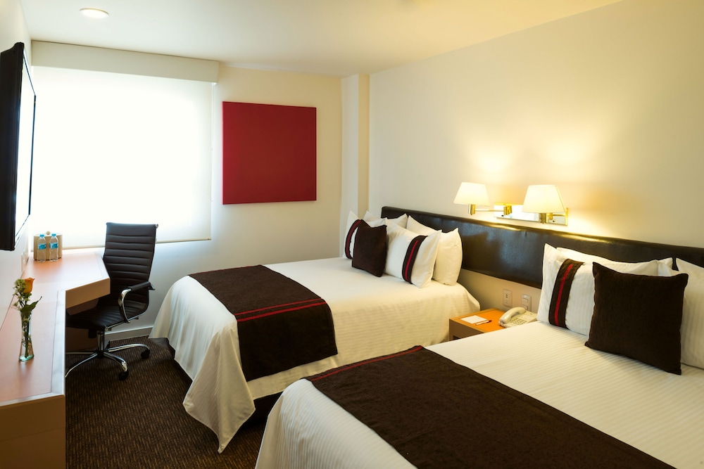 Ramada by Wyndham Tampico Centro 16/56