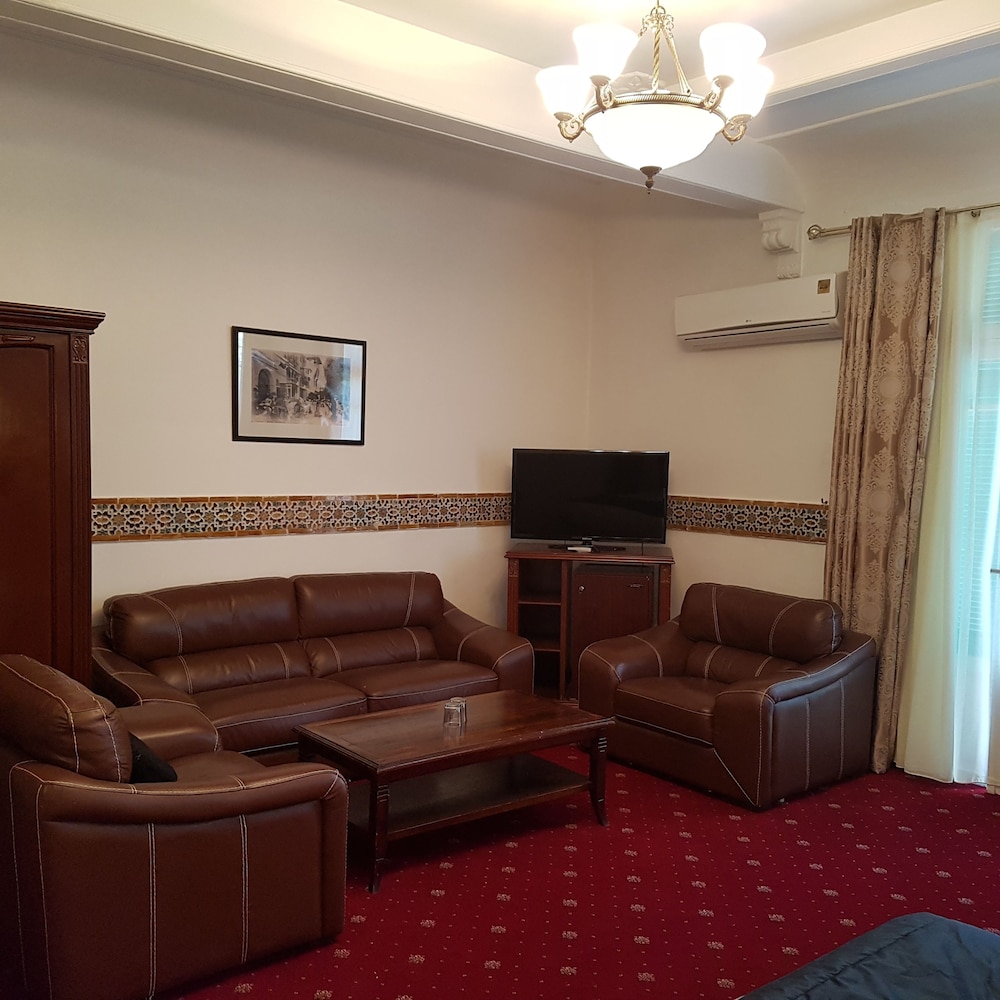 Hotel el Djazair 51/68