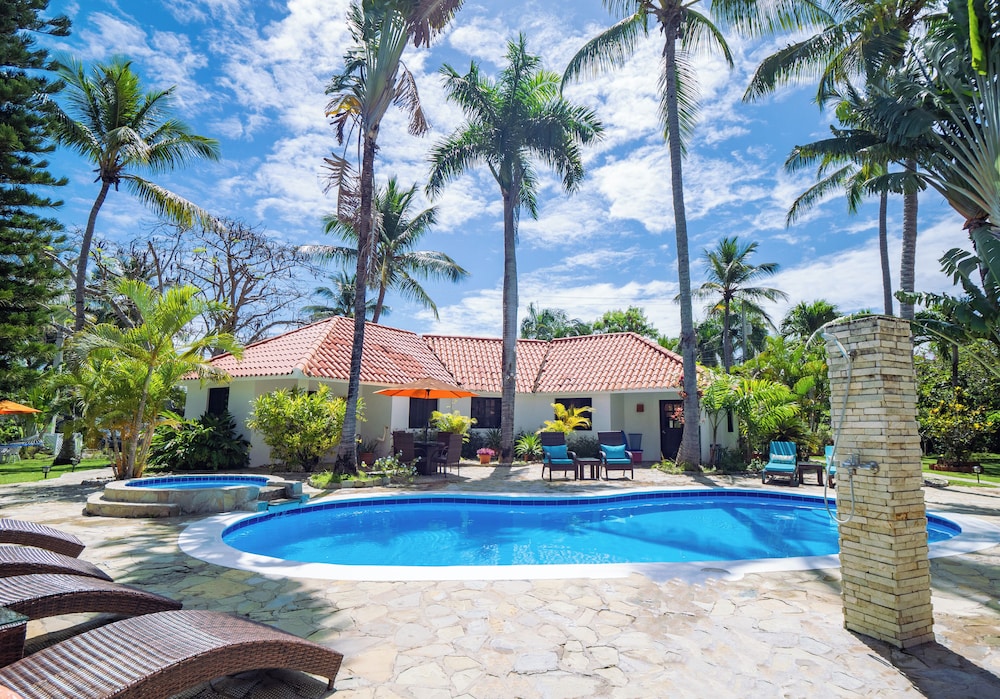 Garden by the Sea 41/50