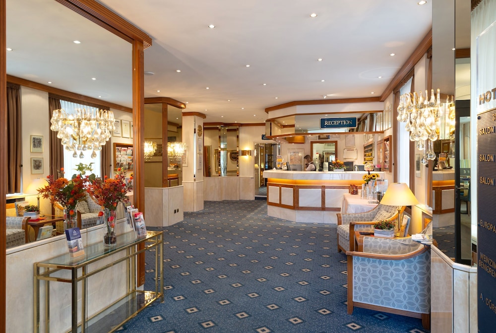 Lobby at Ringhotel Loew S Merkur, NUREMBERG