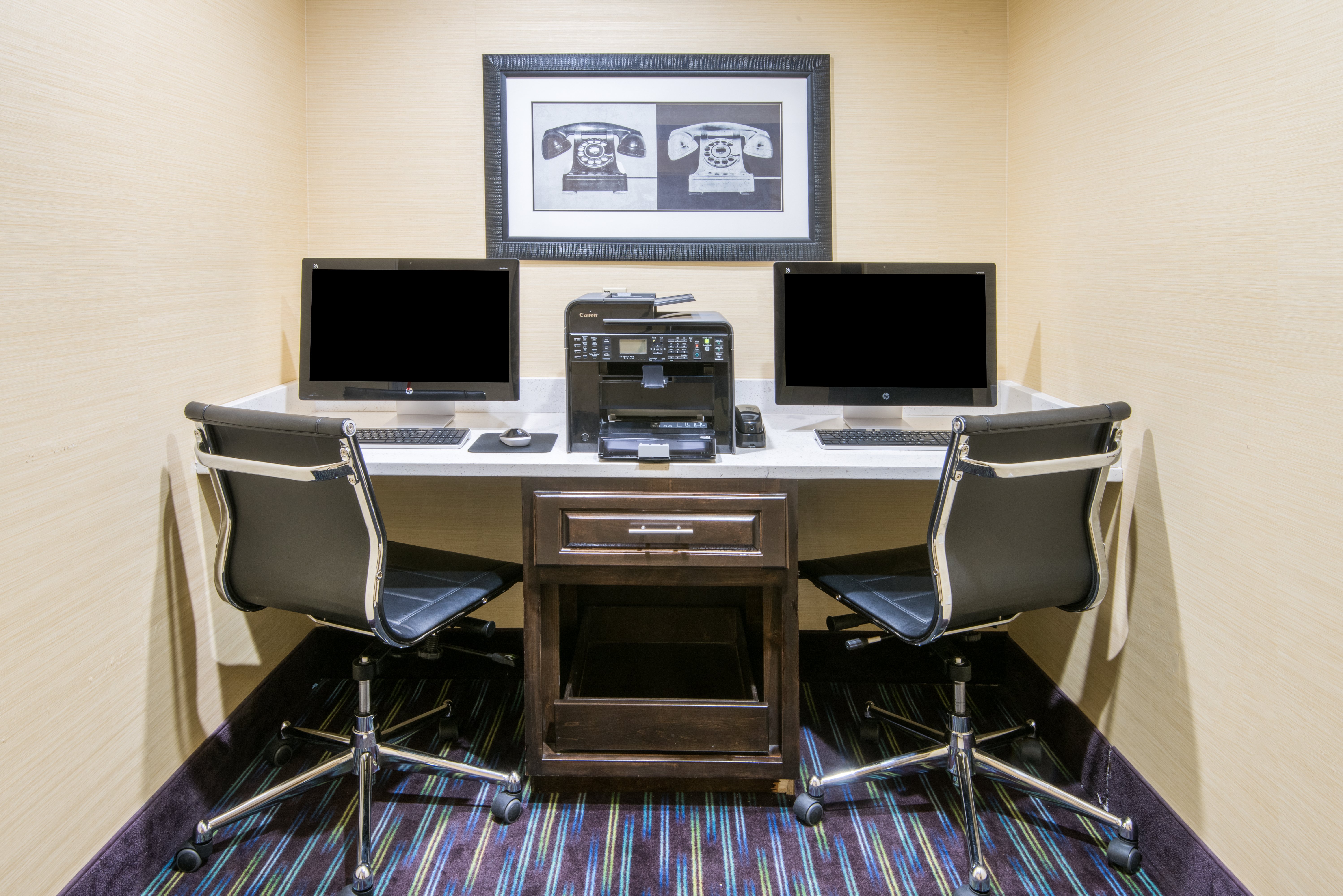 Holiday Inn Express Hotel Suites Ashland 49/56