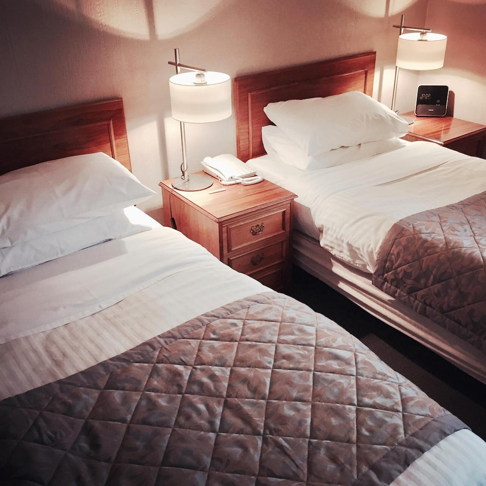 Lerwick Hotel 4/52