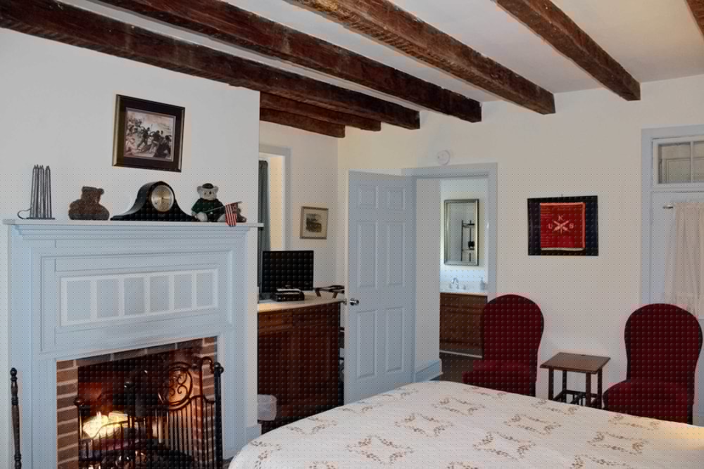 Battlefield Bed &amp; Breakfast Inn 7/76