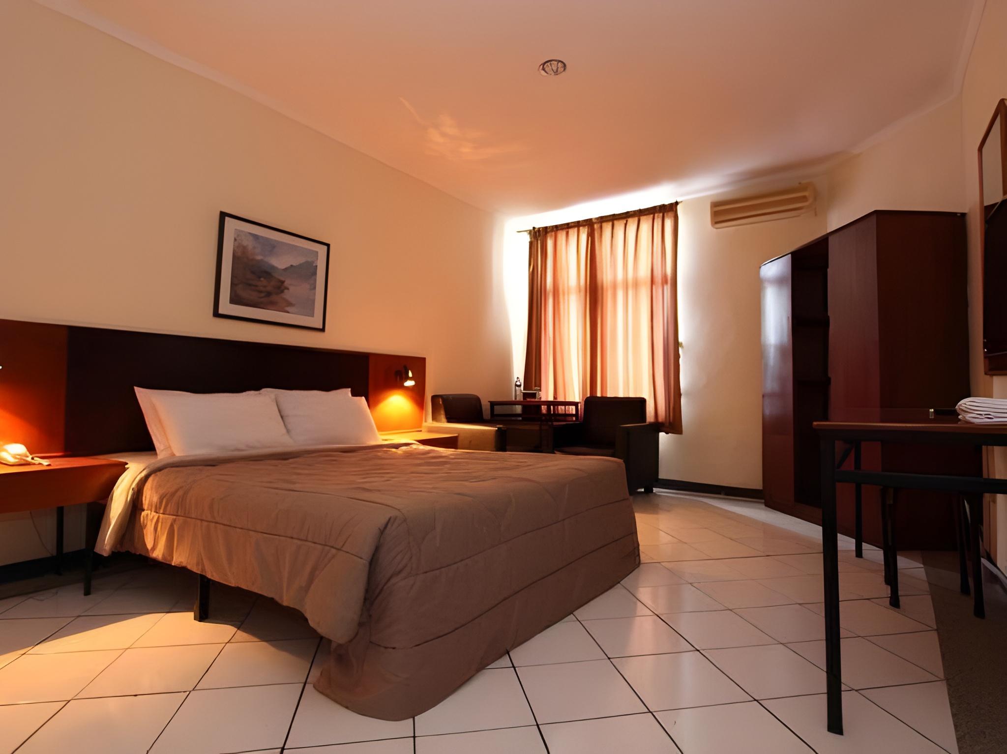 Hotel Augusta Bandung 11/18