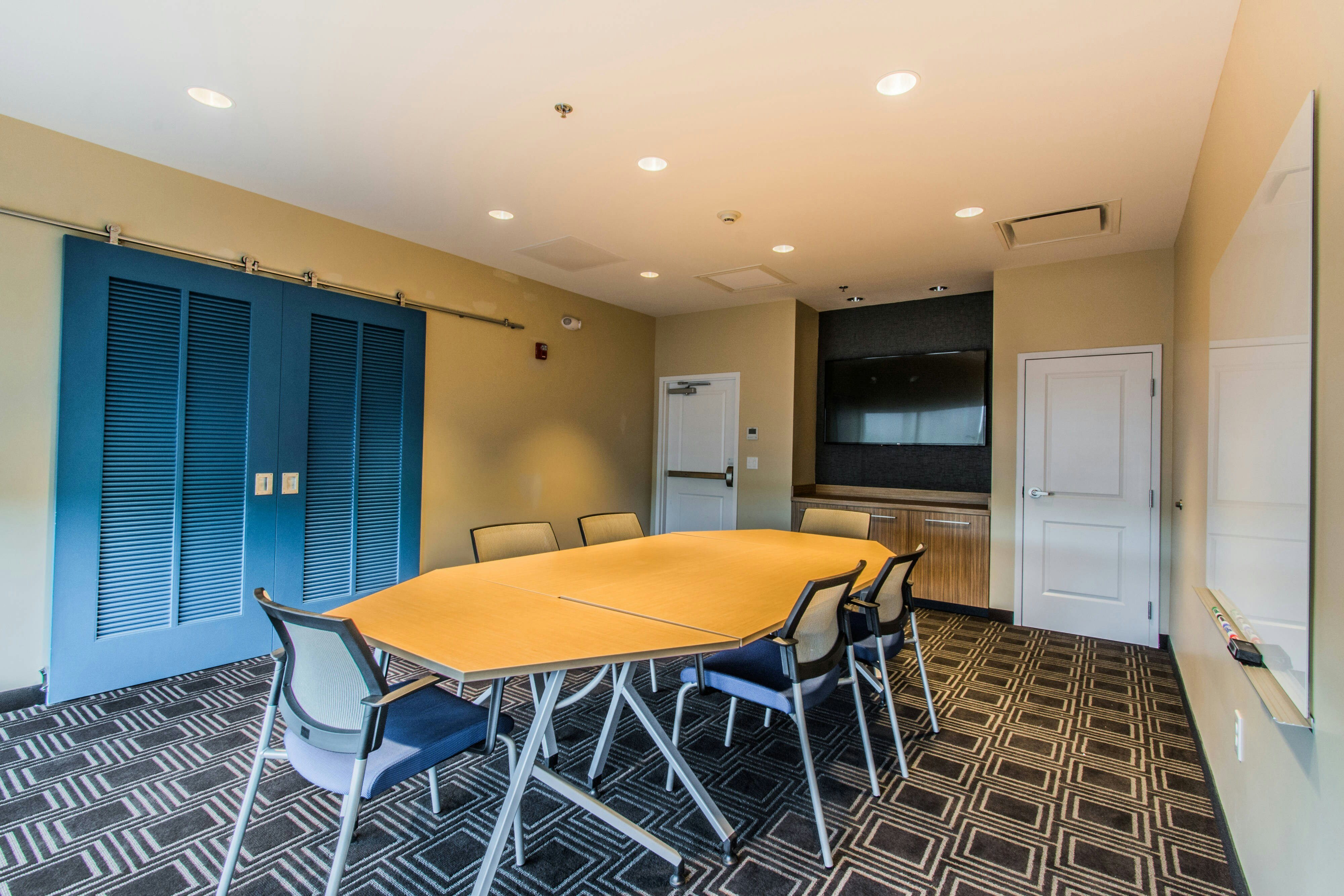 TownePlace Suites Evansville Newburgh 19/24