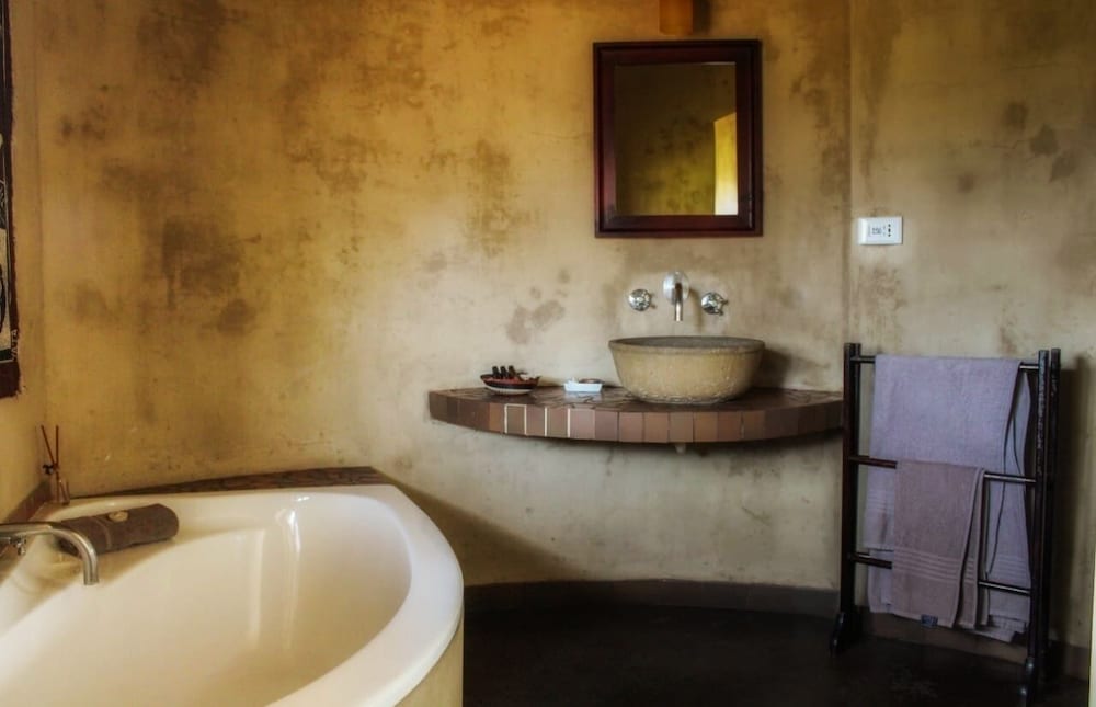 Amazulu Lodge 49/50