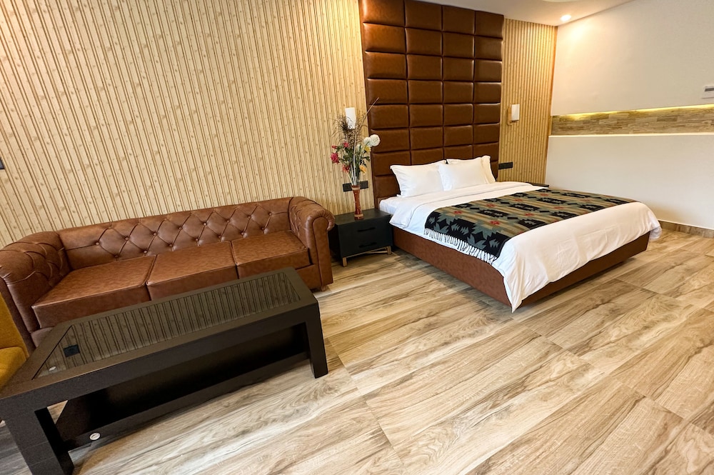 Lake View Resort 16/50