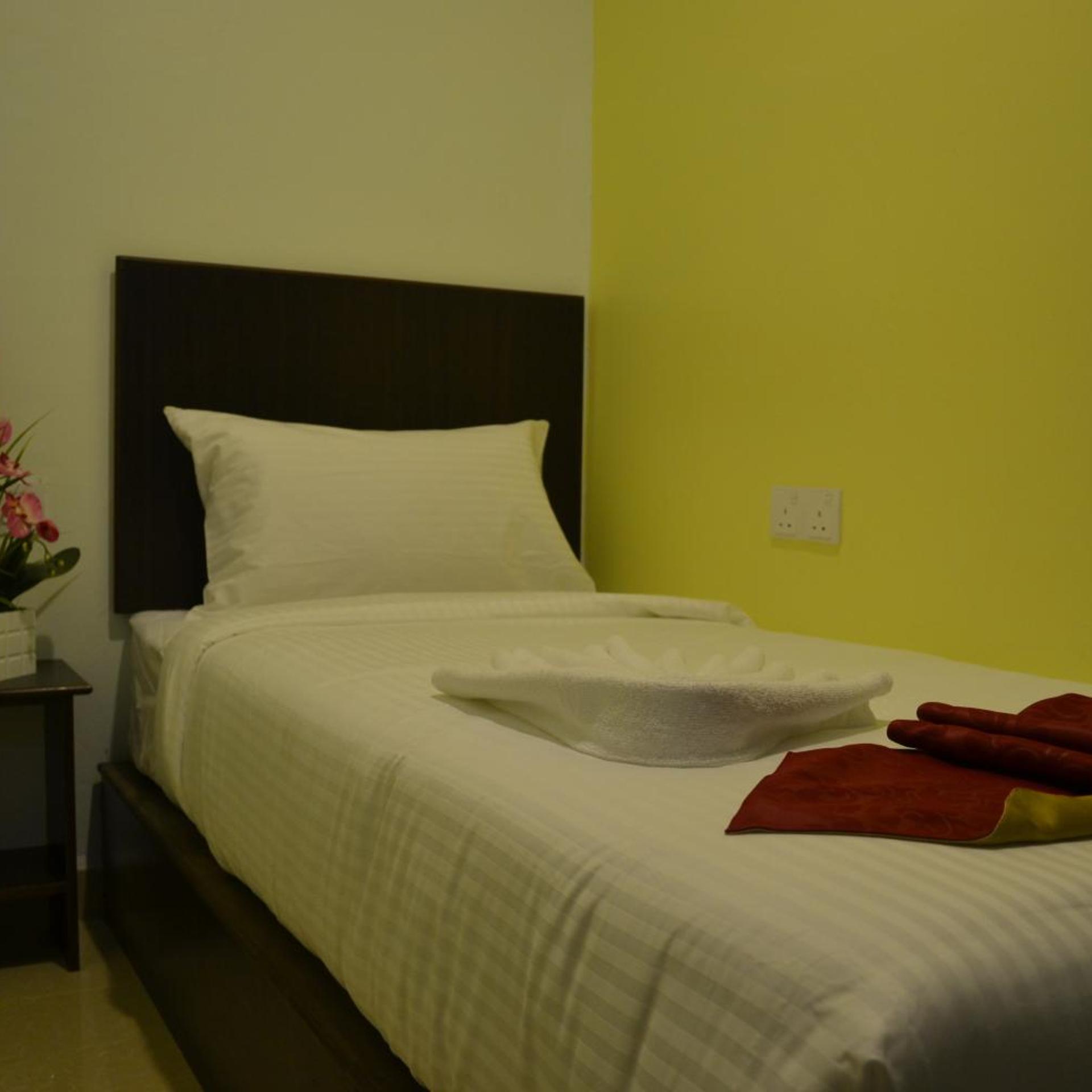 DR Hotel 9/51