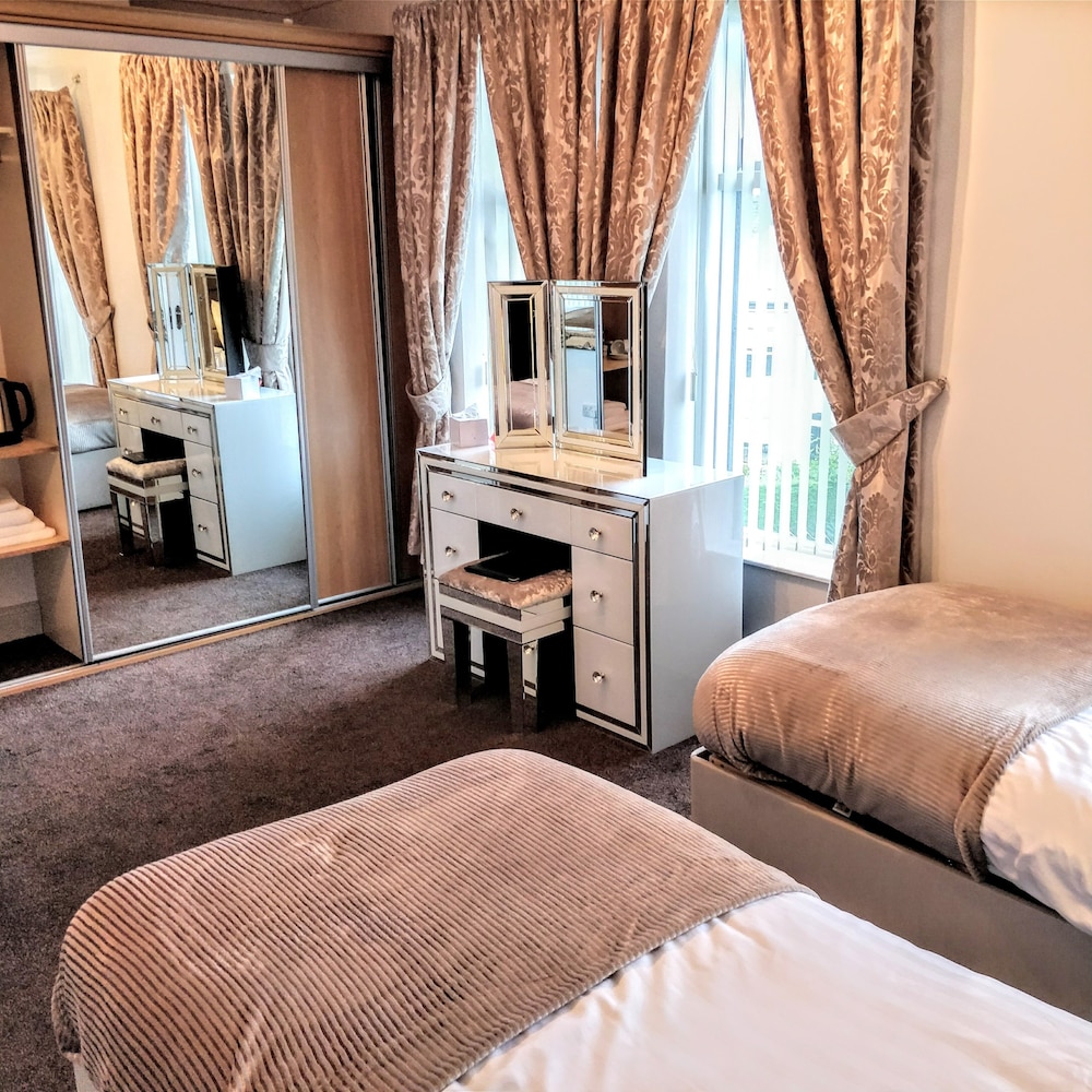 Angel House Bed Breakfast 2/38