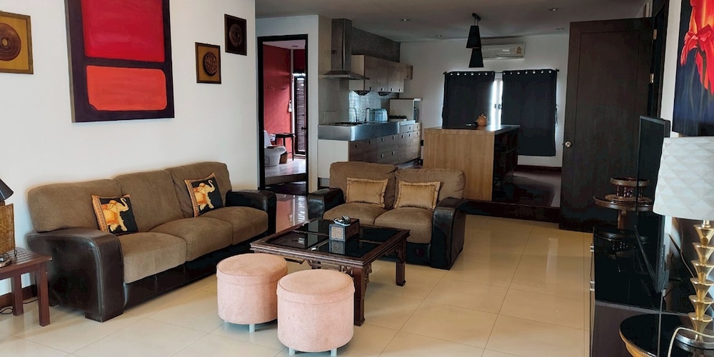 Gazebo Resort Pattaya 80/90