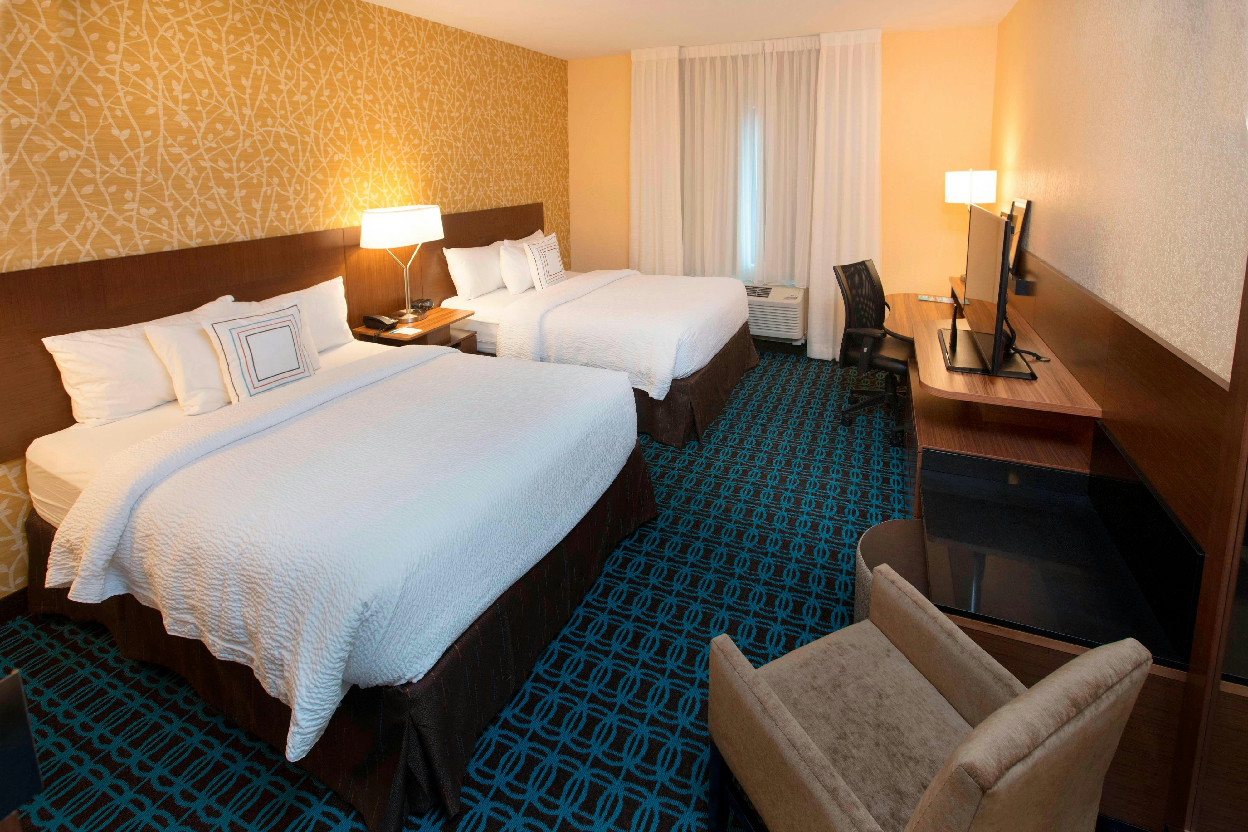room, 2 queen beds