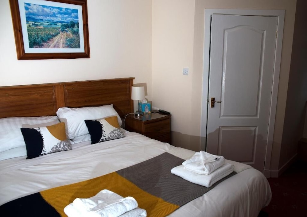 Herdshill Guest House 8/24