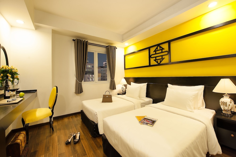 PREMIUM, DOUBLE OR TWIN BED