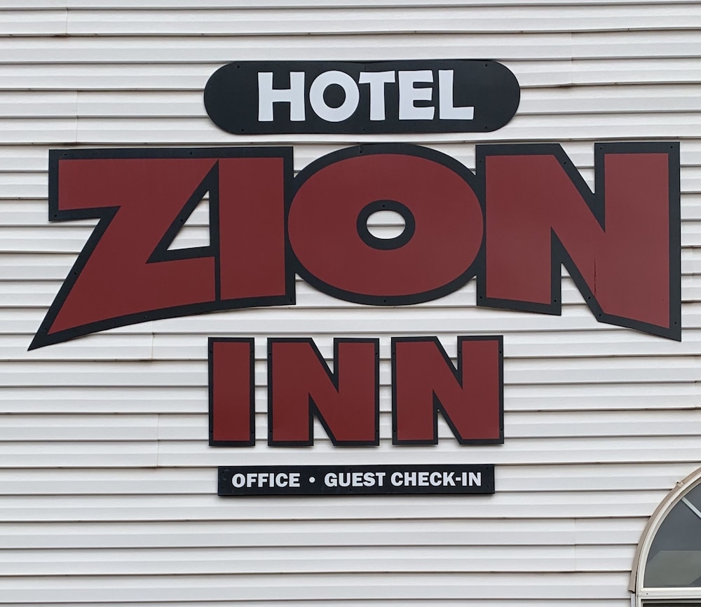 Ramada by Wyndham La Verkin Zion National Park 8/58