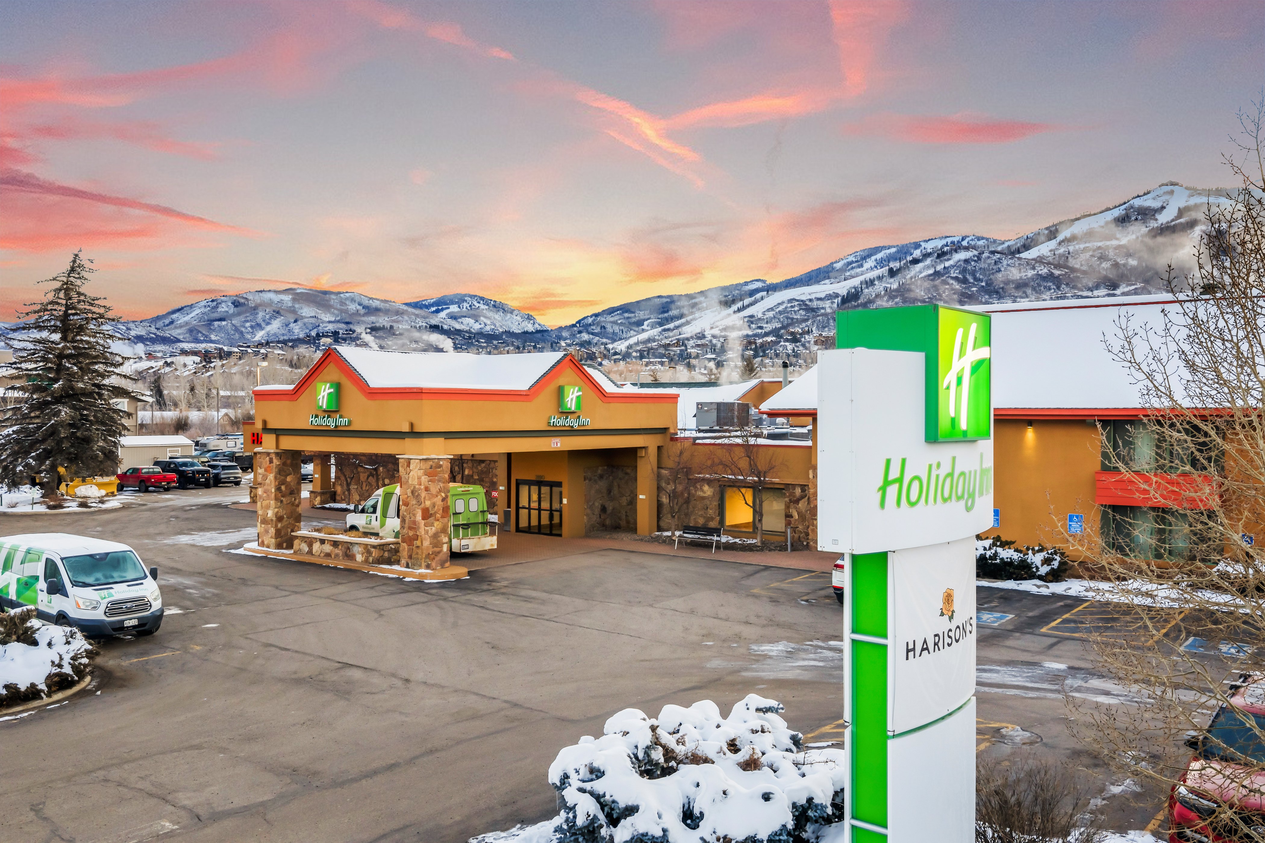 Holiday Inn Steamboat Springs 69/79