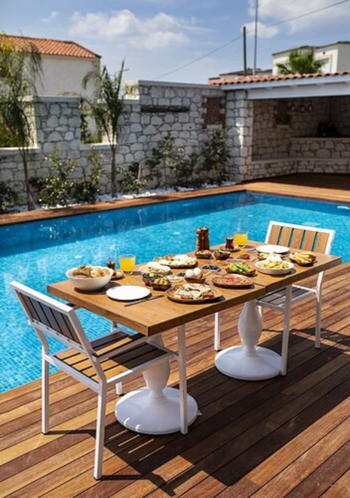 Amour Alacati Butik Otel 23/24