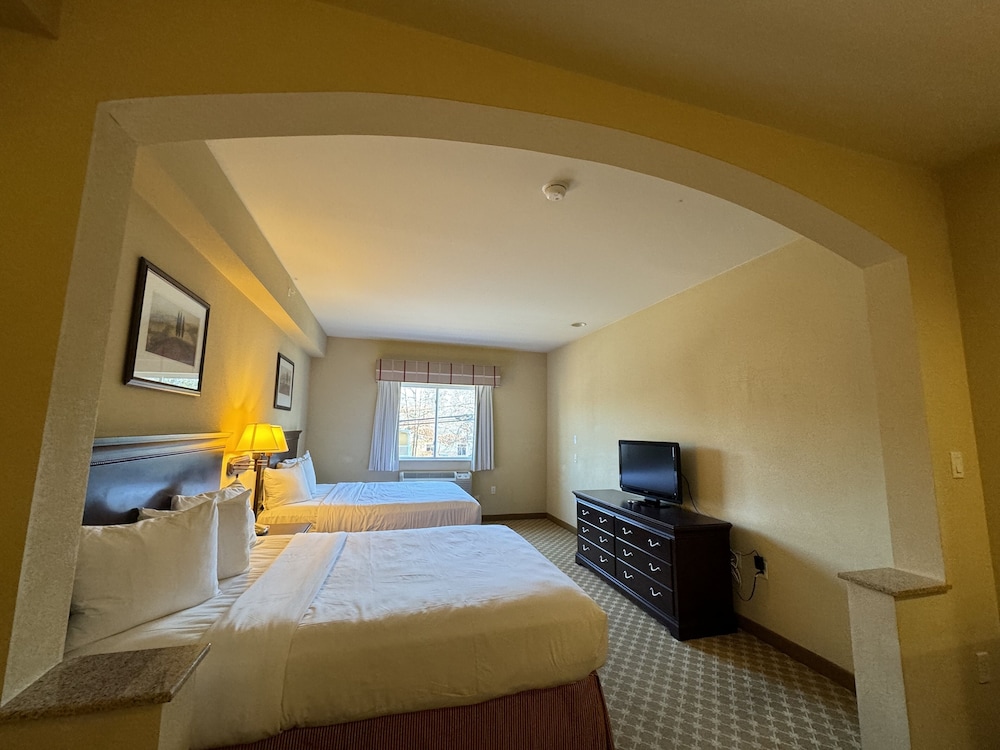 Spark by Hilton Galloway Atlantic City 14/54