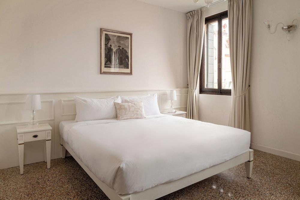 iH Hotels Venezia Salute Palace 25/62