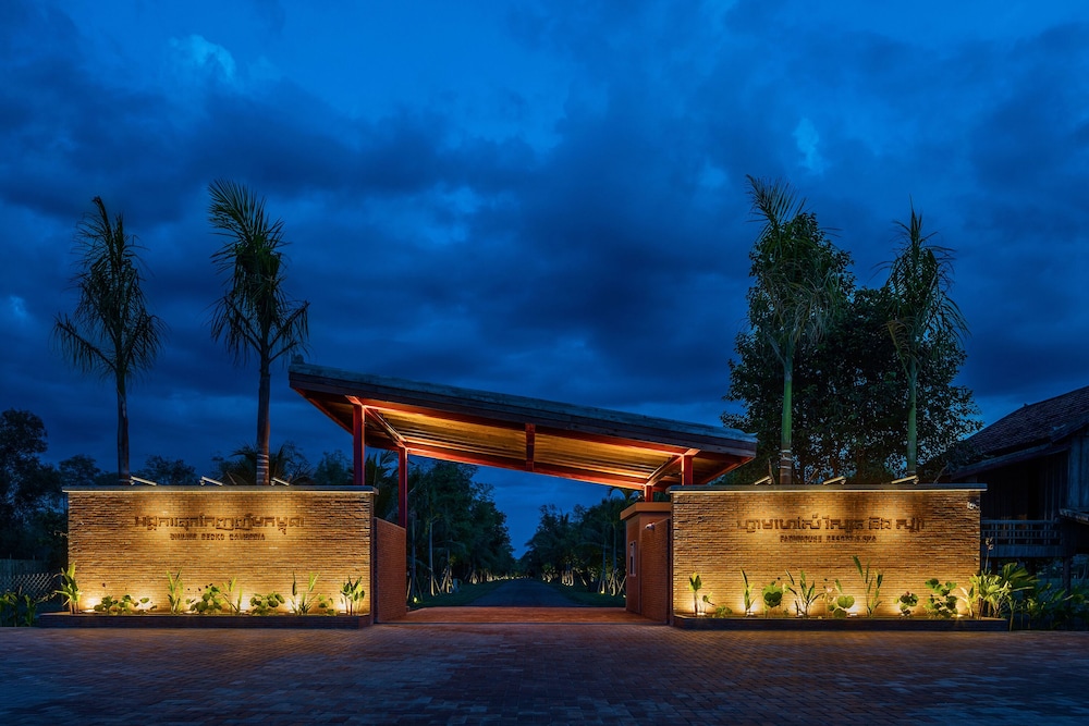 Farmhouse Boutique Resort 38/50