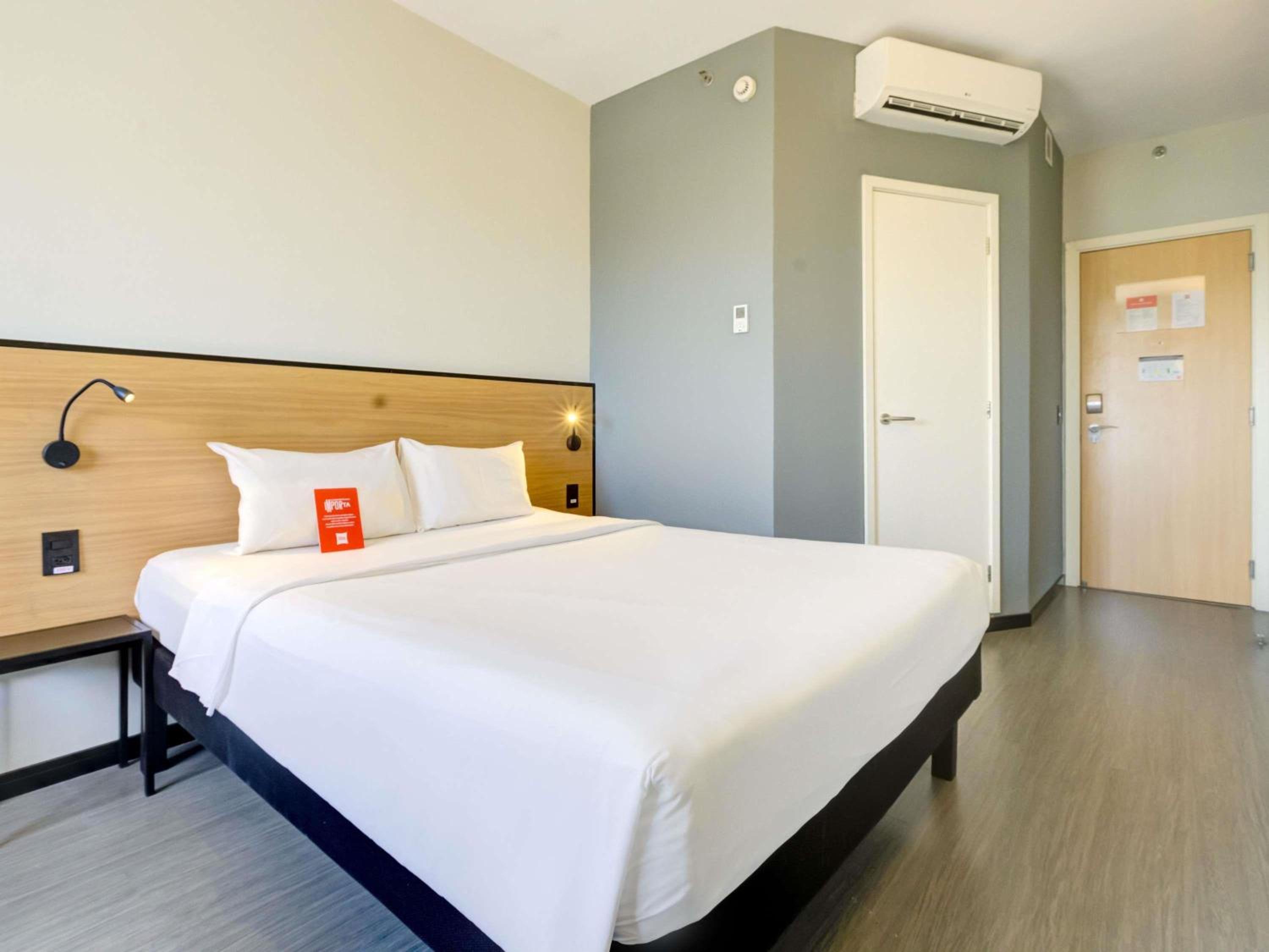 Standard, Accessible, ibis Rio de Janeiro Nova America 4/10