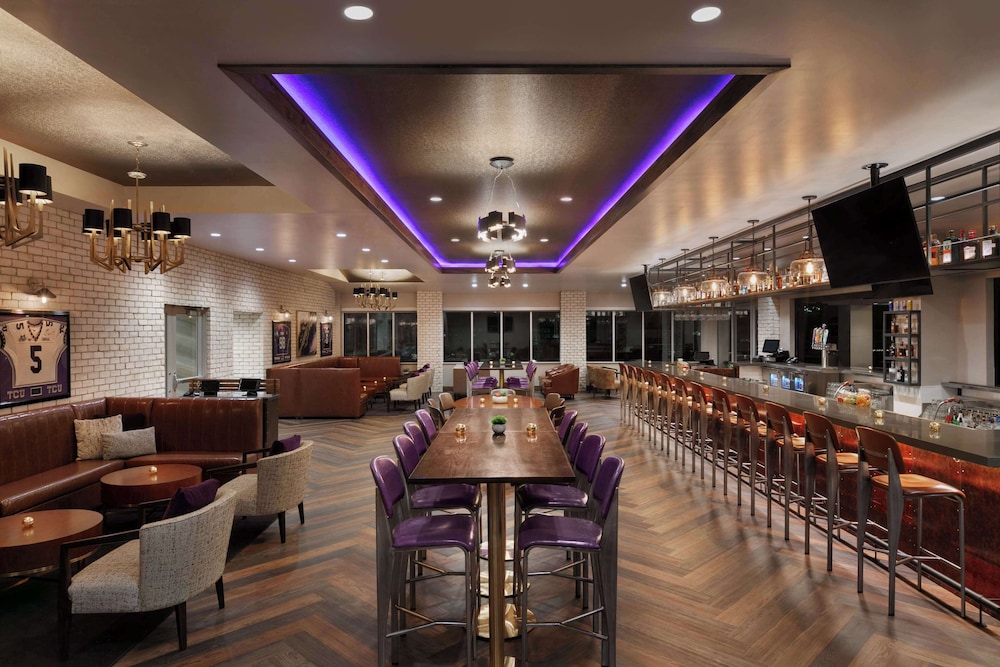 Hyatt Place Fort Worth/TCU 38/50