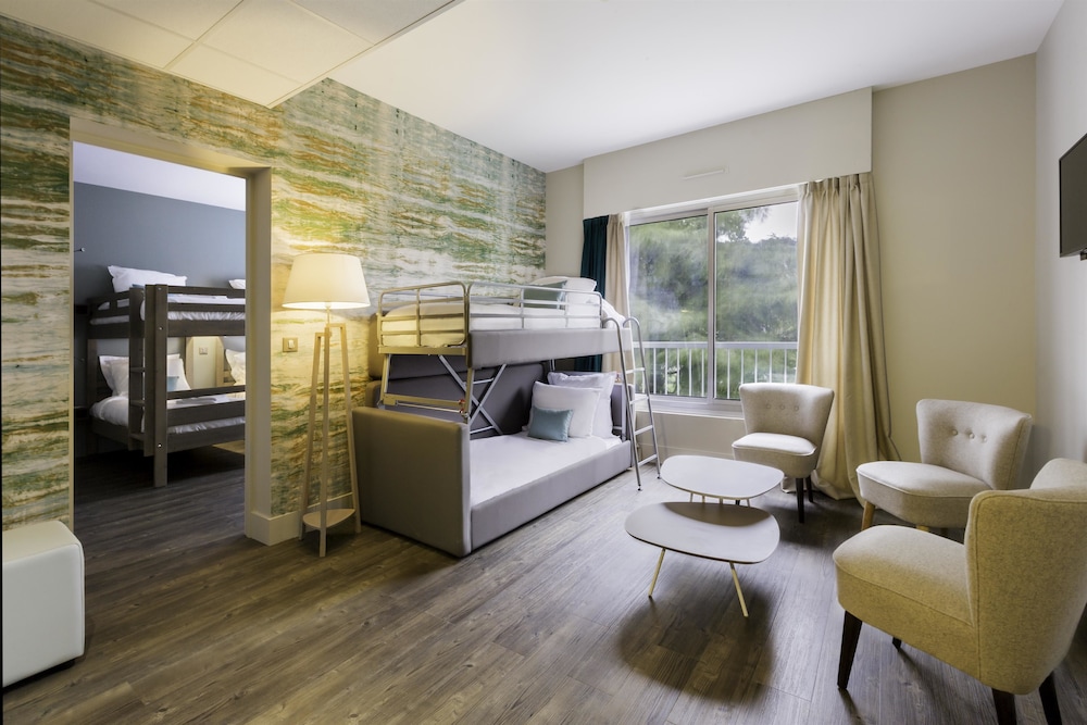 Best Western La Porte Des Chateaux 35/67