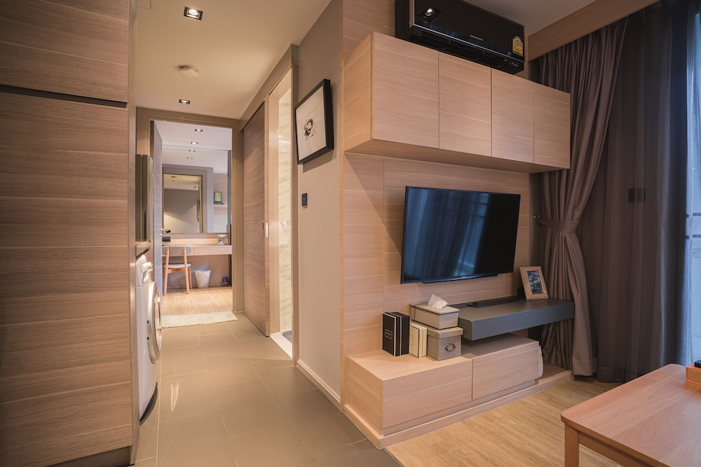 Voque Hotel & Serviced Residence Sukhumvit 51 23/37